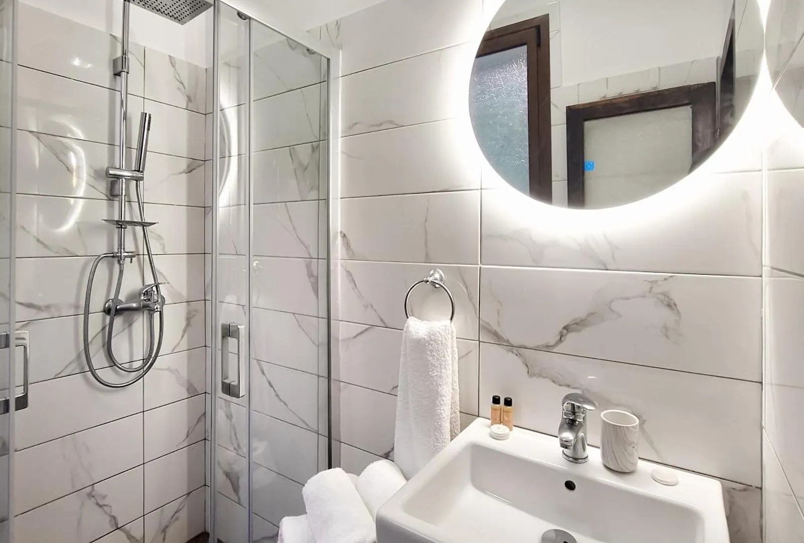 Villa Mishel Suites Berat 0*,  Albania