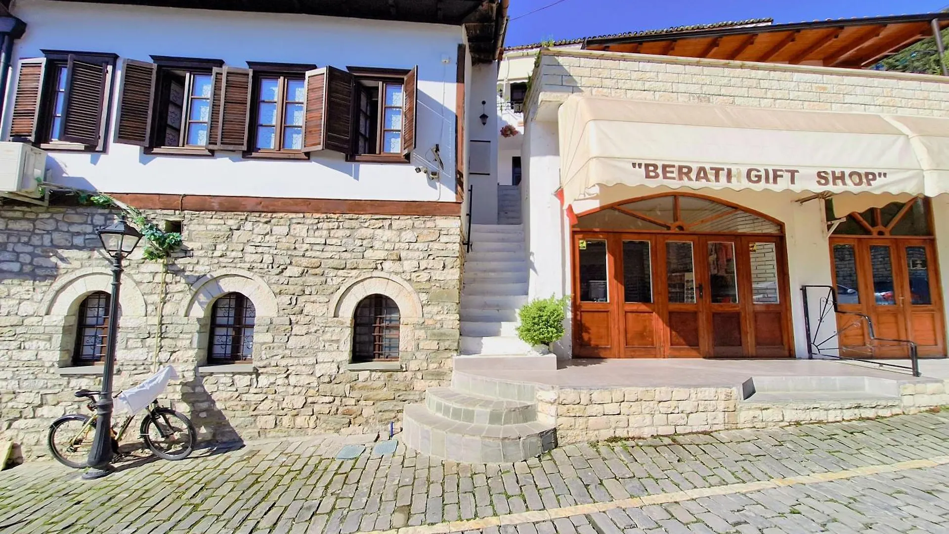 Villa Mishel Suites Berat 0*,